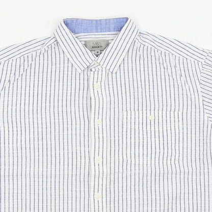 Preloved M&S Mens White Striped   Button-Up Size M - Detail