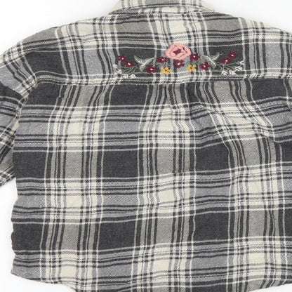 Preloved Matalan Girls Grey Check  Basic Button-Up Size 6 Years  - flowers - Label