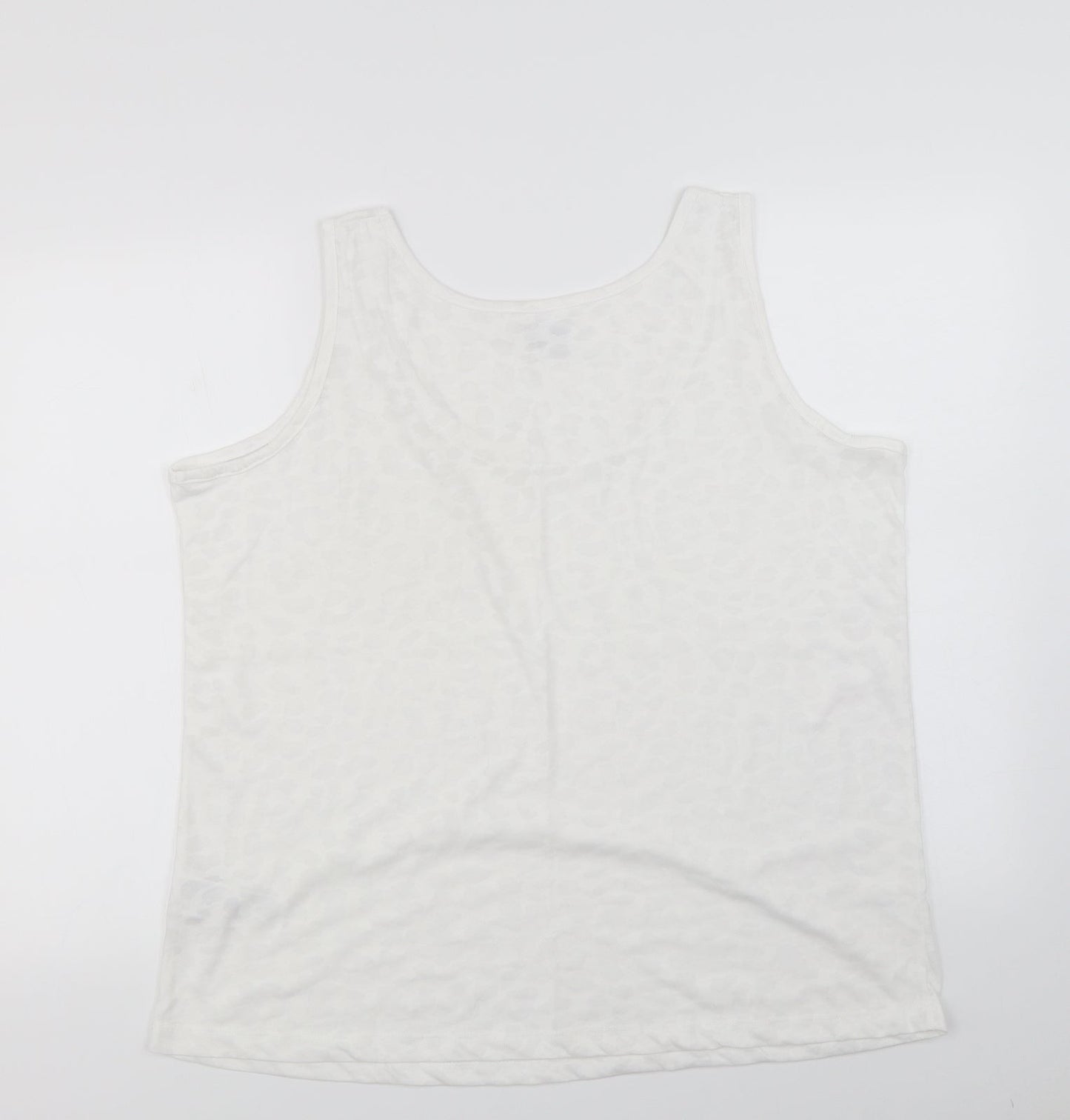 JD Williams  Womens White Animal Print  Basic T-Shirt Size 20