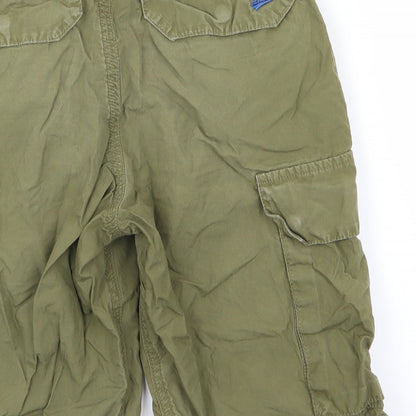 Preloved H&M Boys Green   Cargo Shorts Size 6-7 Years - Label