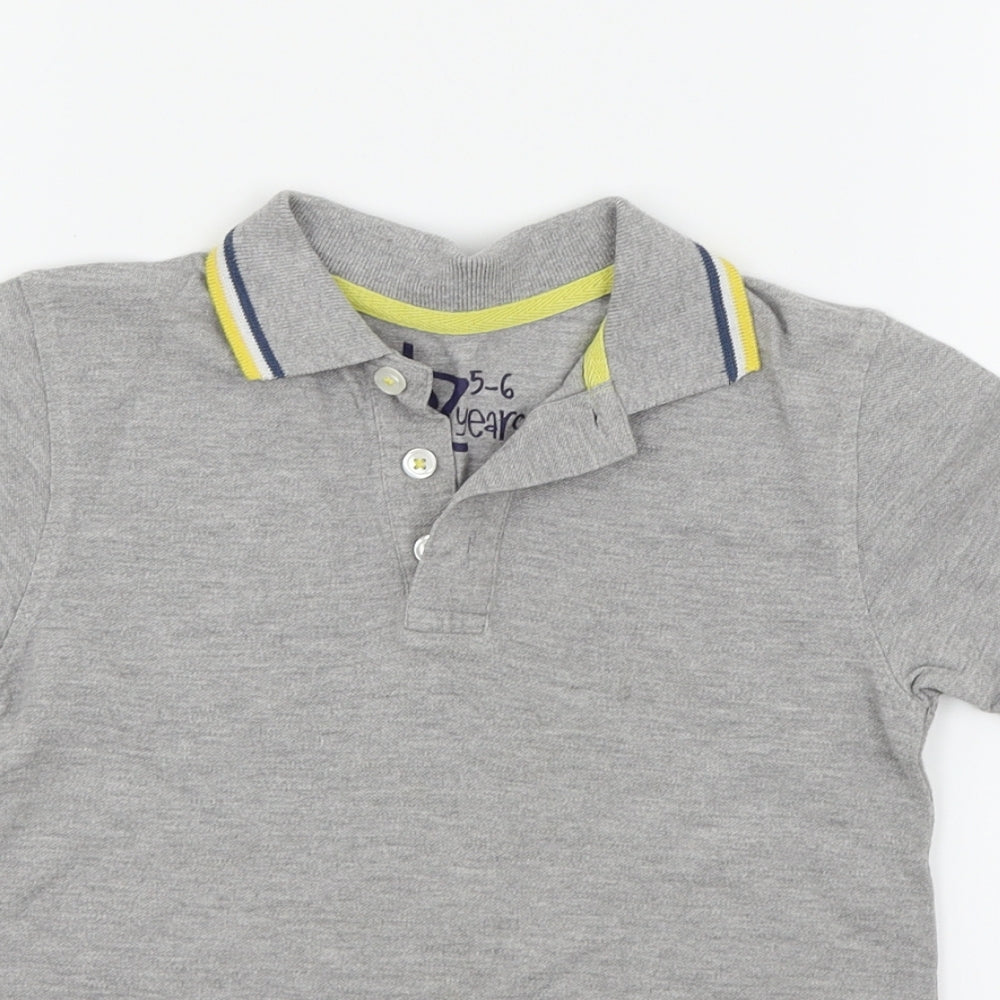Debehams Girls Grey   Basic T-Shirt Size 5-6 Years