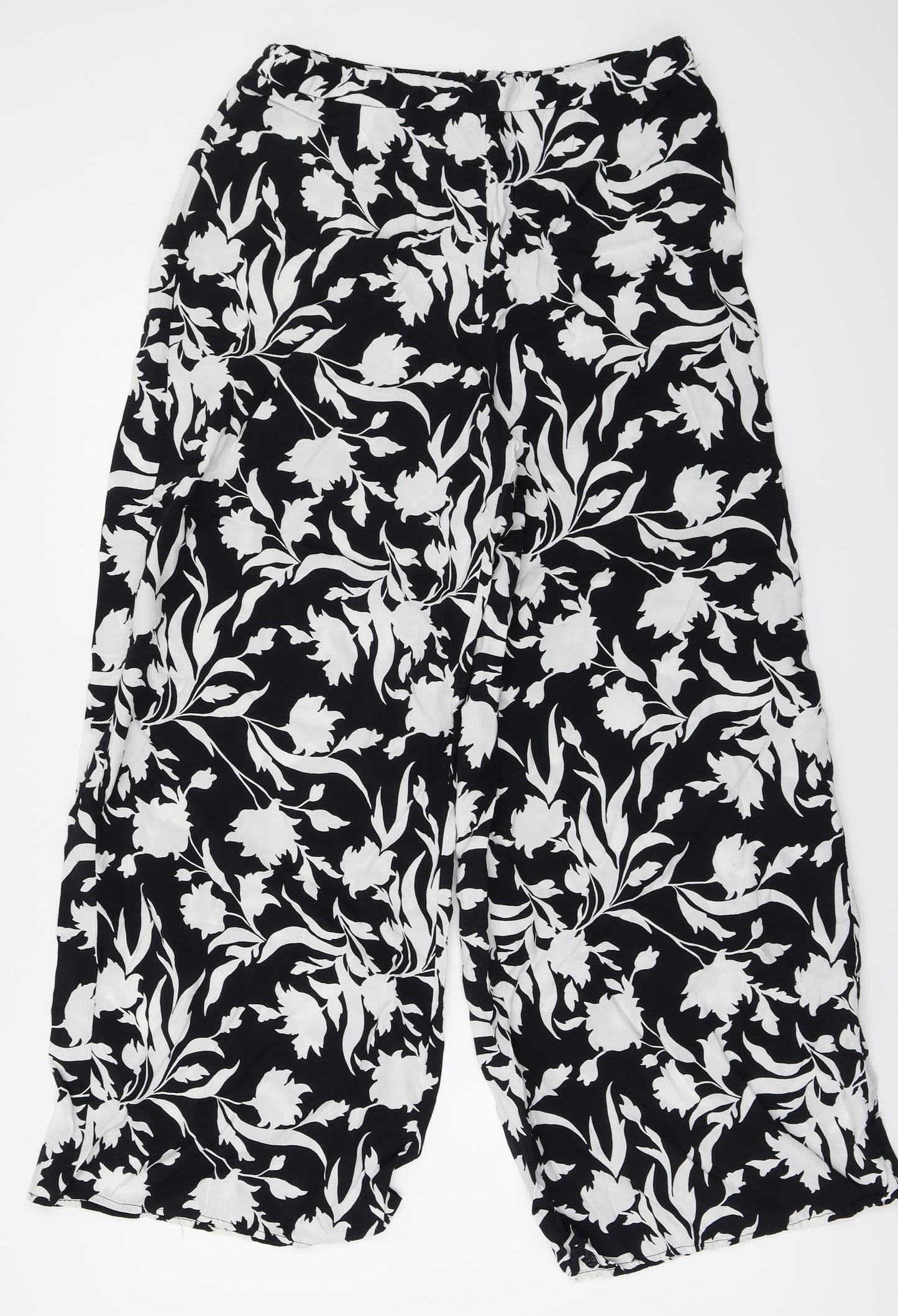 Preworn  Womens Black Floral  Trousers  Size 30 in L26 in
