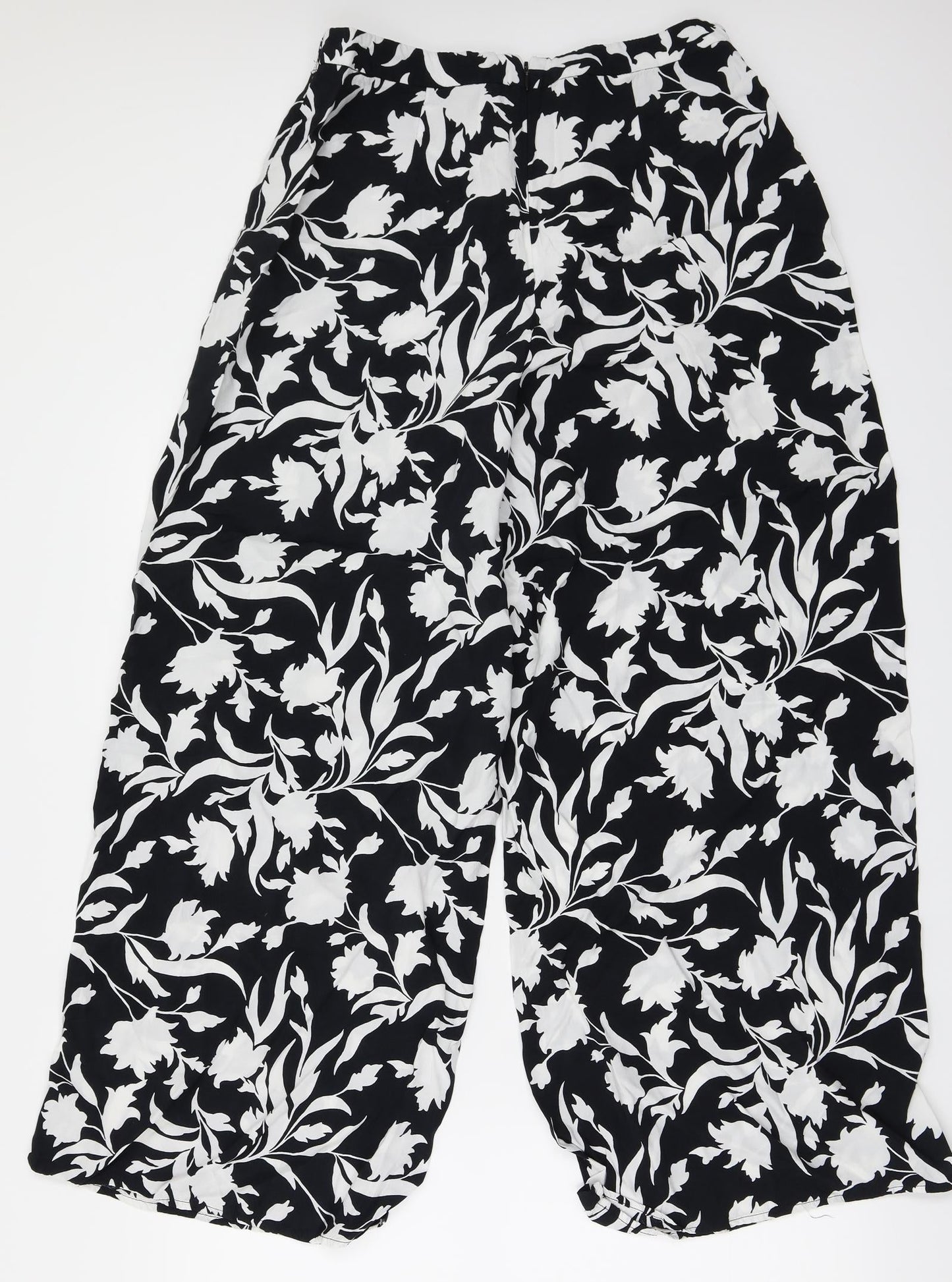Preworn  Womens Black Floral  Trousers  Size 30 in L26 in