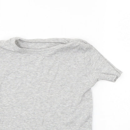 Preloved NEXT Girls Grey   Basic T-Shirt Size 5-6 Years - Detail