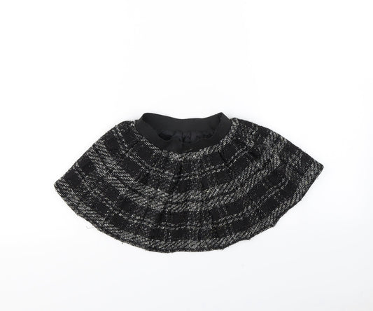 Preworn Girls Black   Flare Skirt Size 4 Years