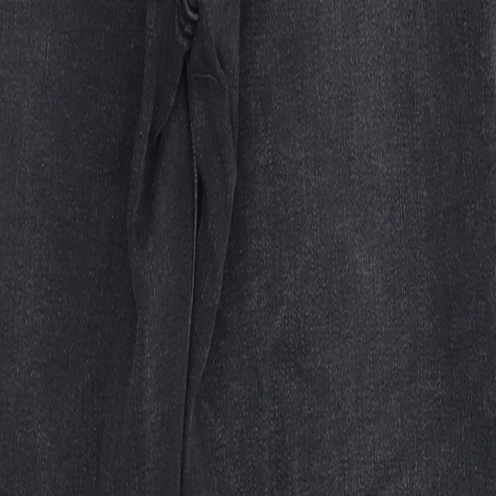 Preworn Womens Black  Denim Skinny Jeans Size 32 L27 in