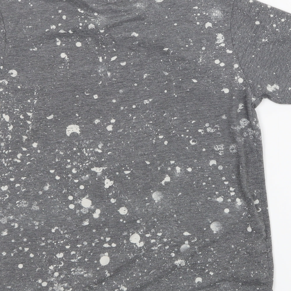 Hype Boys Grey Geometric  Basic T-Shirt Size 9-10 Years