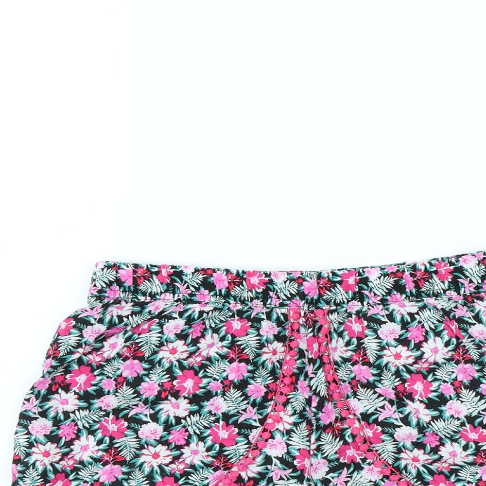 YD Girls Black Floral  Bermuda Shorts Size 11-12 Years