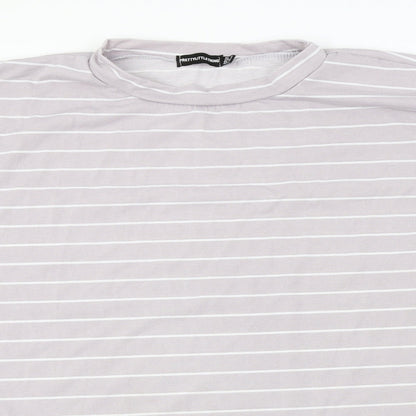 Preloved PRETTYLITTLETHING  Womens Green Striped  Basic T-Shirt Size 12 - Detail