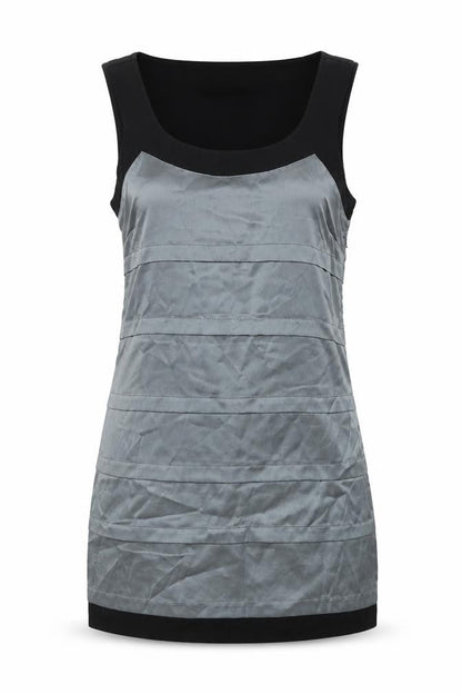 Front view of Vera Moda women’s silver mini, size L