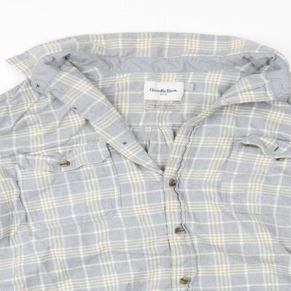 Close-up detail of Goodfellows & co men’s grey check button-up, size L