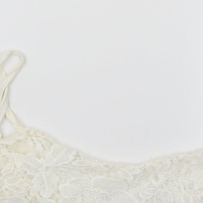 Close-up detail of Cameo Rose women’s white rayon camisole blouse, size UK 14