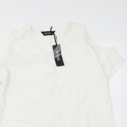 Close-up detail of beyou women’s white basic blouse, size M