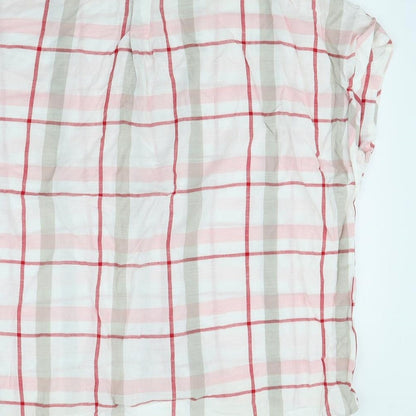 Brand and care label for Primark women’s white check basic button-up, size UK 14
