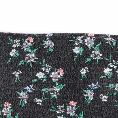 Close-up detail of Primark women’s black floral basic blouse, size UK 10