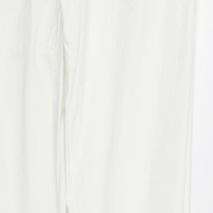 Brand and care label for Denim & Co. women’s white trousers, size L, 32-inch leg