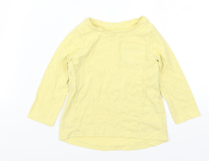 Additional front view of Nutmeg girls’ yellow basic t-shirt, size 12-18, months