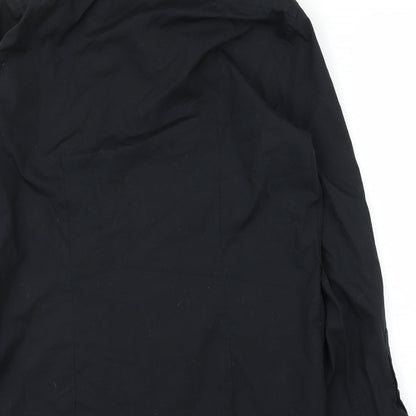 Brand and care label for F&F men’s black button-up, size 15.5