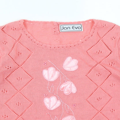 Close-up detail of Jan Eva women’s pink basic t-shirt, size M