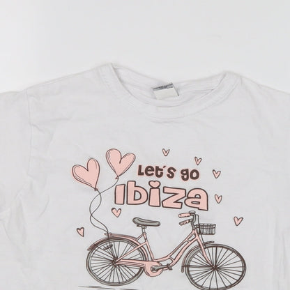Close-up detail of Planet 2000 girls’ white basic t-shirt, size 10, years