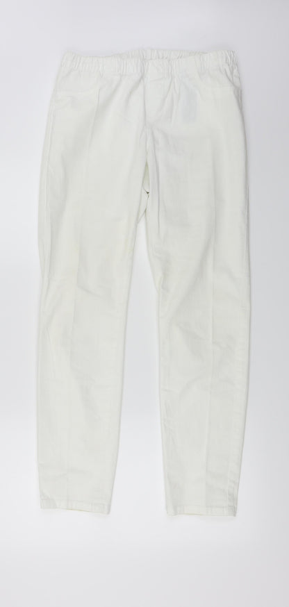 Additional front view of C&A women’s white trousers, size UK 30, in, 27-inch leg