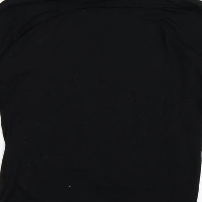 Brand and care label for CMD women’s black basic t-shirt, size S