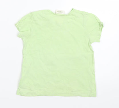 Back view of H&M girls’ green basic t-shirt, size 12-18, months