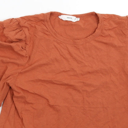 Close-up detail of Mango women’s brown basic t-shirt, size XS