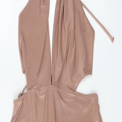 Close-up detail of booho women’s pink mini, size UK 6