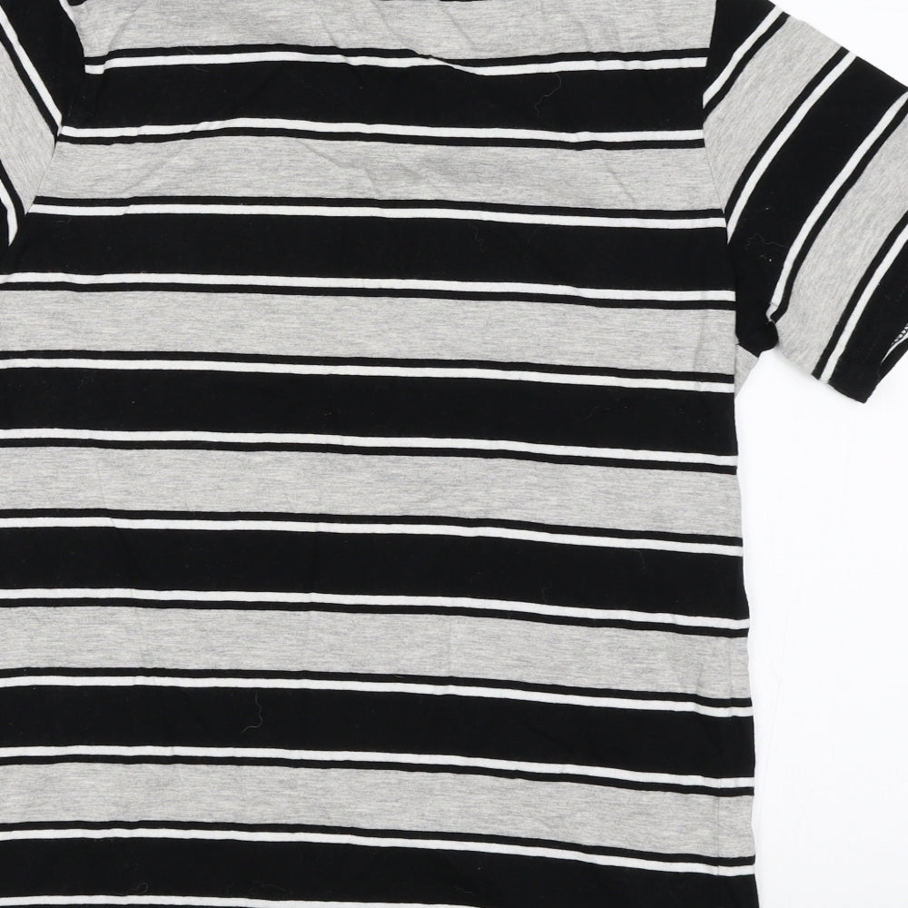 H&M Boys Grey Striped  Basic T-Shirt Size 10-11 Years