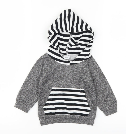 Preworn Boys Grey Striped  Basic Casual Size 3-6 Months