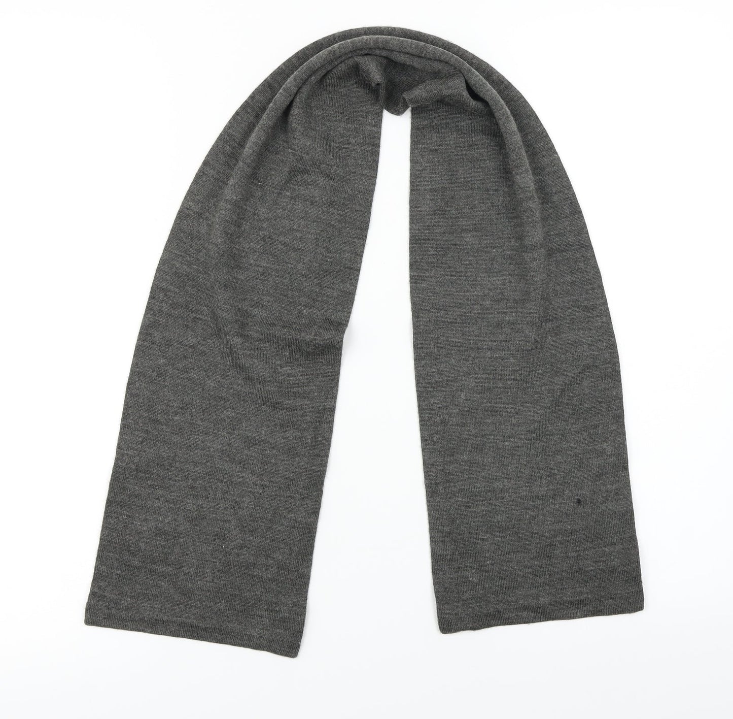 Preworn  Unisex Grey    Scarf