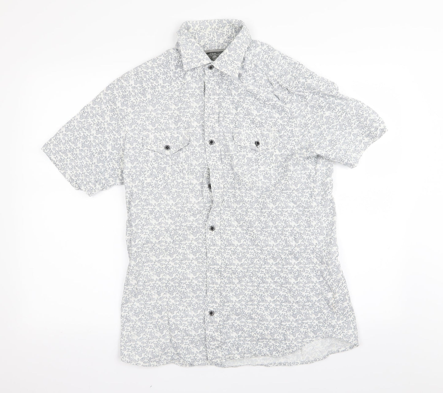 outrage Mens White Floral   Button-Up Size 15.5
