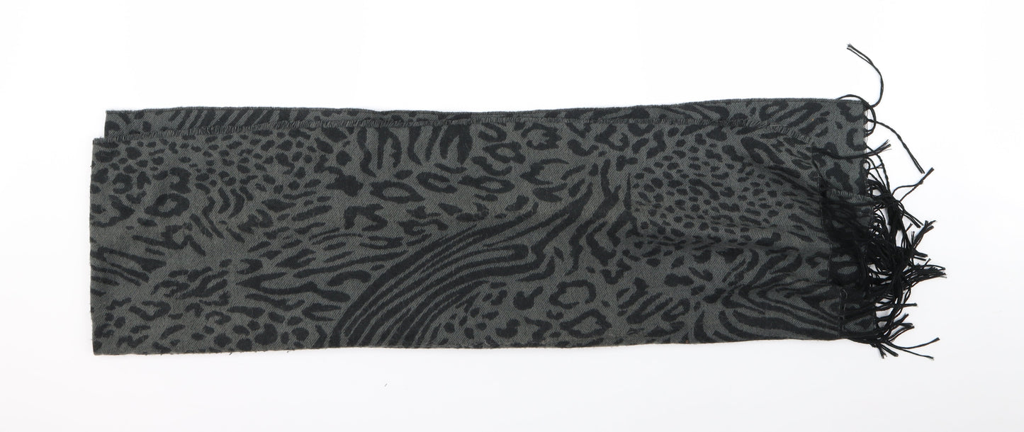 Preworn Unisex Grey    Scarf
