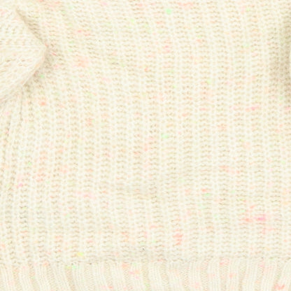Preloved M&S Girls White   Pullover Jumper Size 6-7 Years - Label