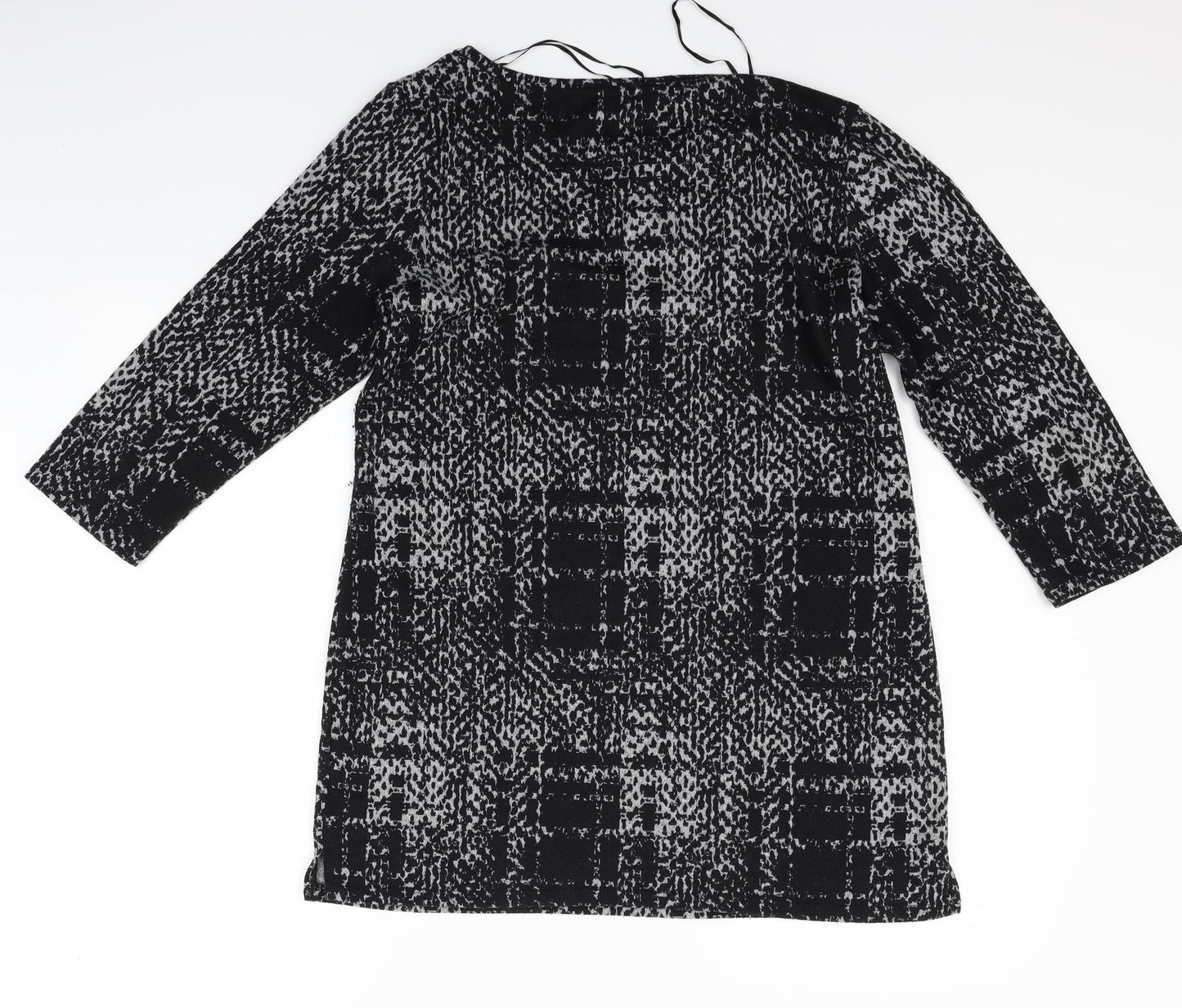 F&F Womens Black Geometric  Pullover Jumper Size 16