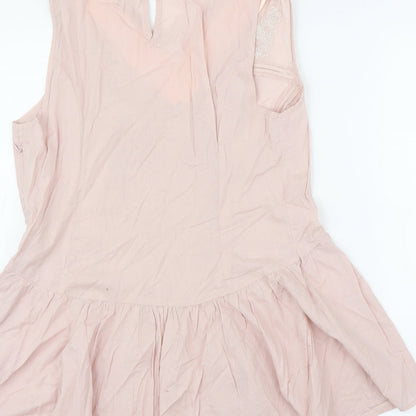 Brand and care label for Papaya women’s pink a-line, size M