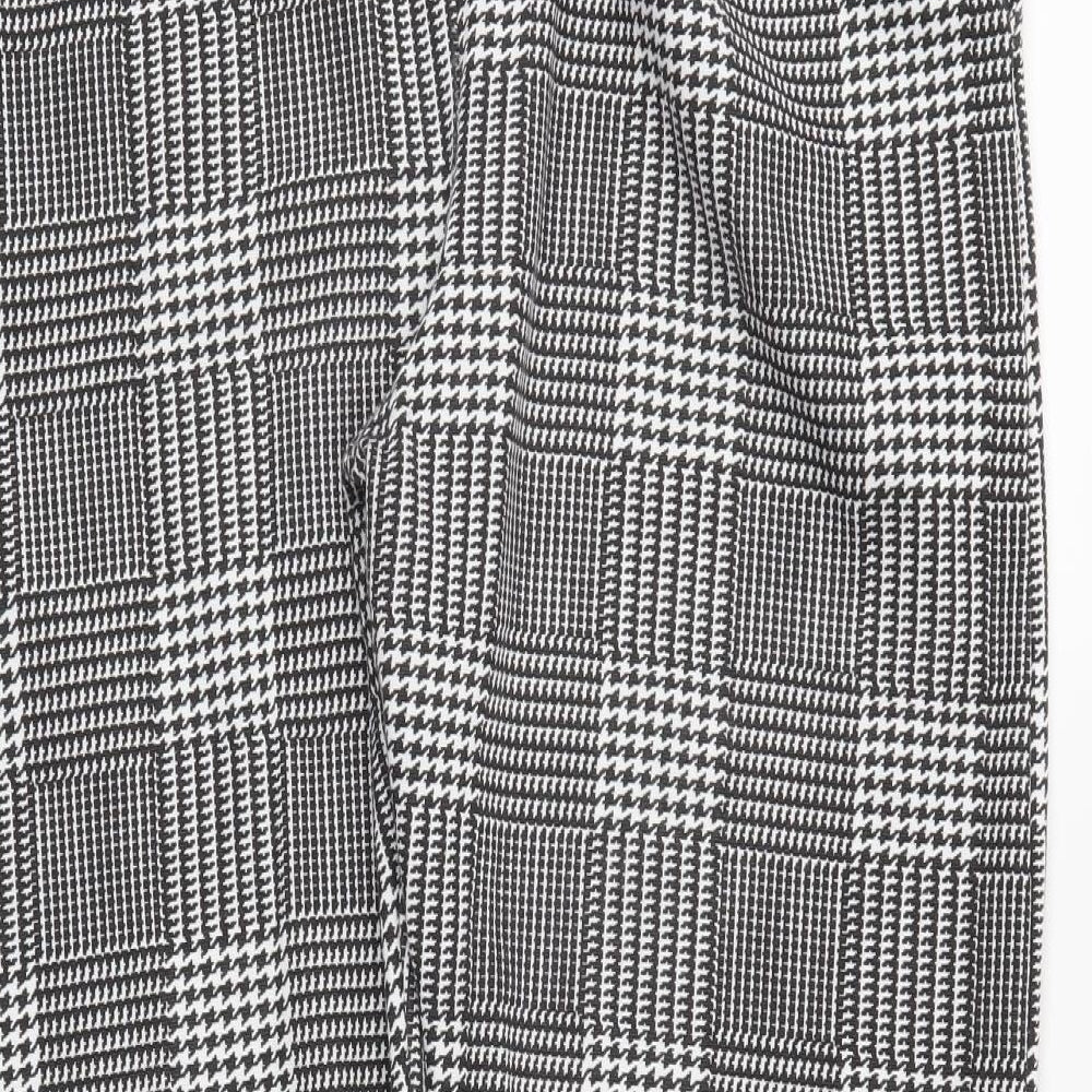 Preworn Womens Black Plaid  Trousers  Size M L22 in