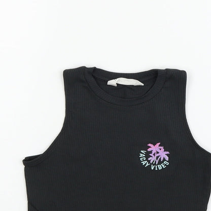 Preloved H&M Girls Black   Basic T-Shirt Size 9-10 Years - Detail