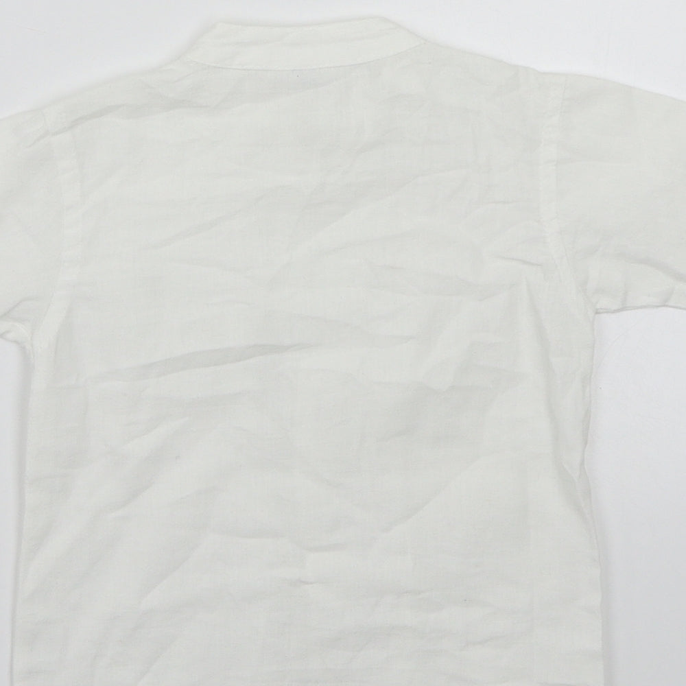 Preworn Boys White  Rayon Basic Button-Up Size 4 Years