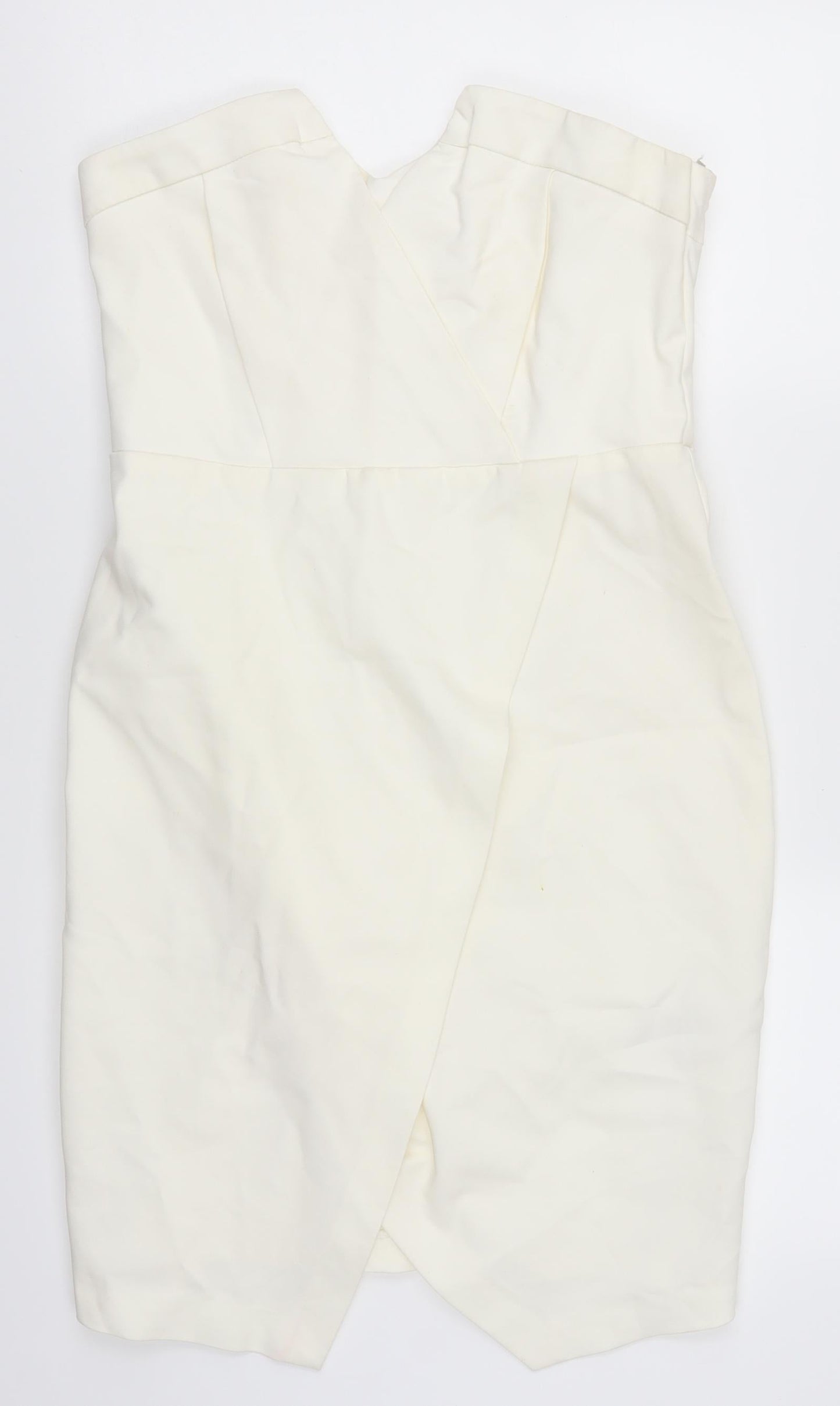Preworn Womens White   Mini  Size 12