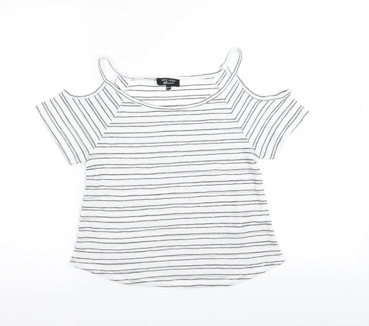 new loo Girls White Striped  Basic T-Shirt Size 10-11 Years