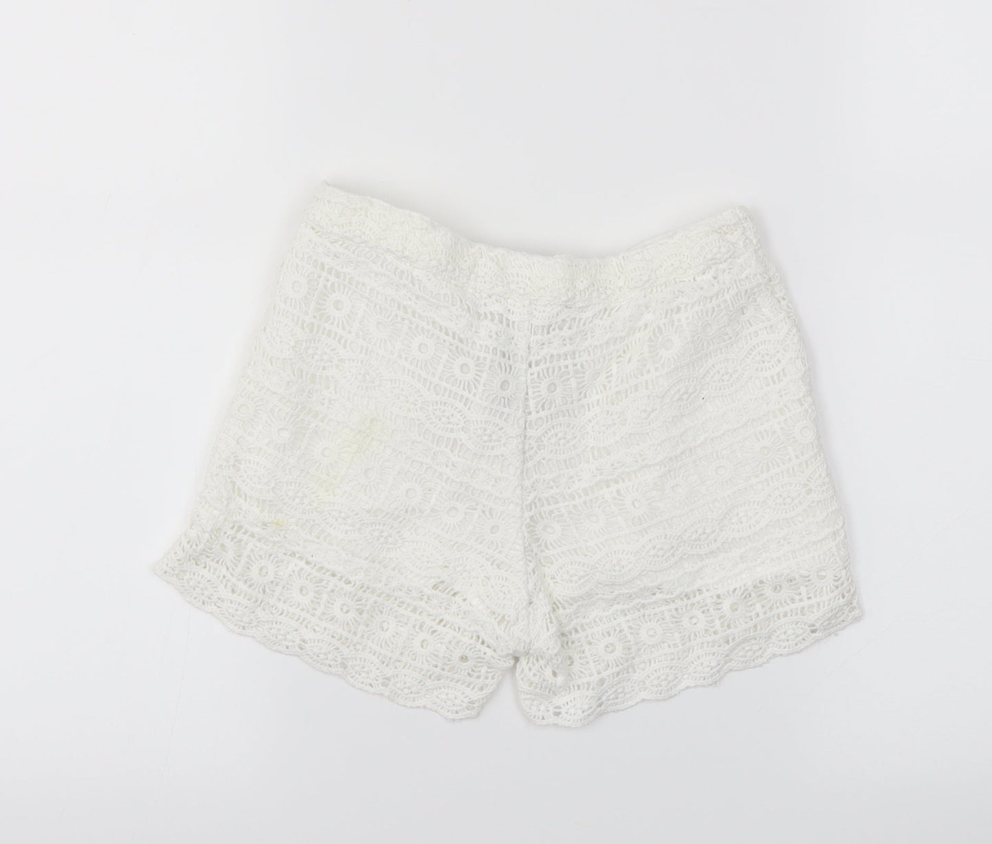M&S Girls White   Compression Shorts Size 5-6 Years