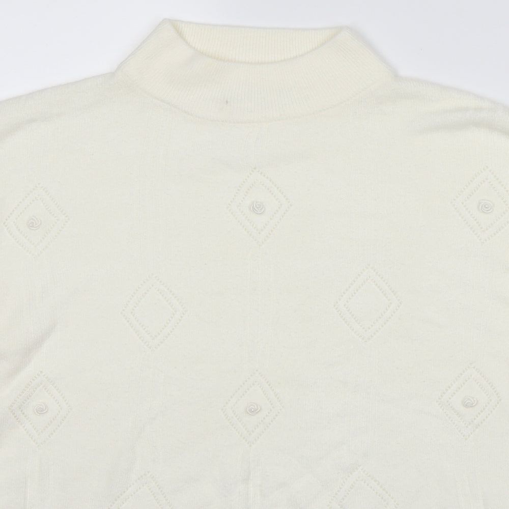 Bonmarché Womens White Argyle/Diamond  Pullover Jumper Size S
