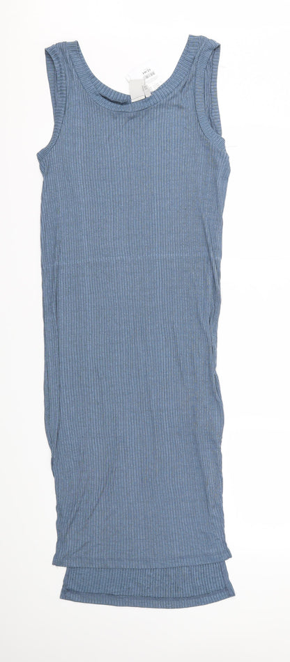 Front view of ICHI women’s blue a-line, size S