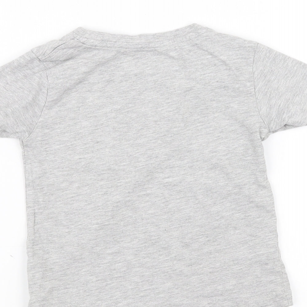 Preworn Girls Grey   Basic T-Shirt Size 2-3 Years