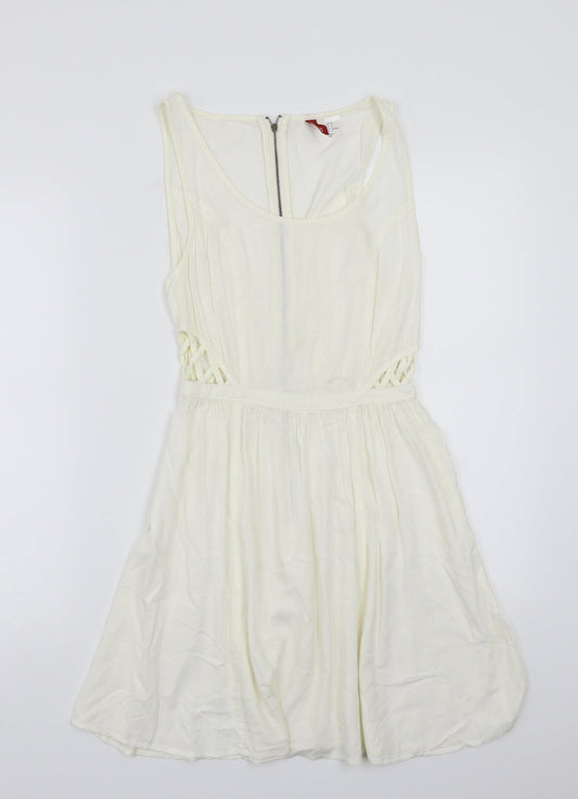 H&M Womens White   A-Line  Size 4