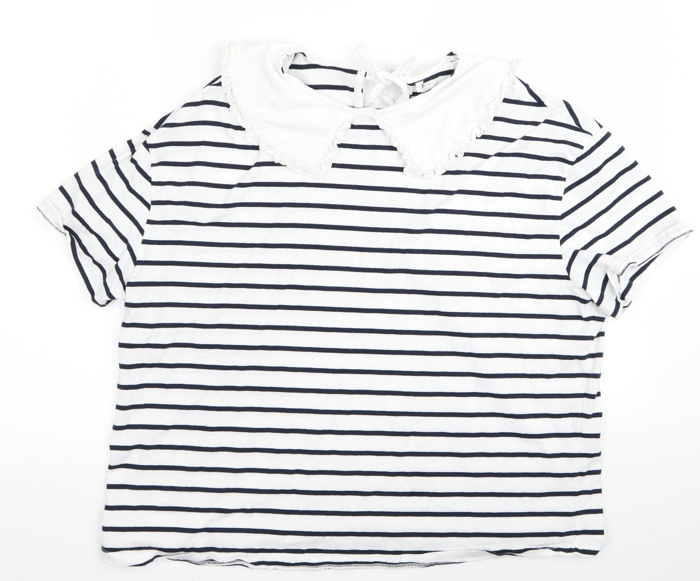 very  Womens White Striped  Basic Blouse Size M