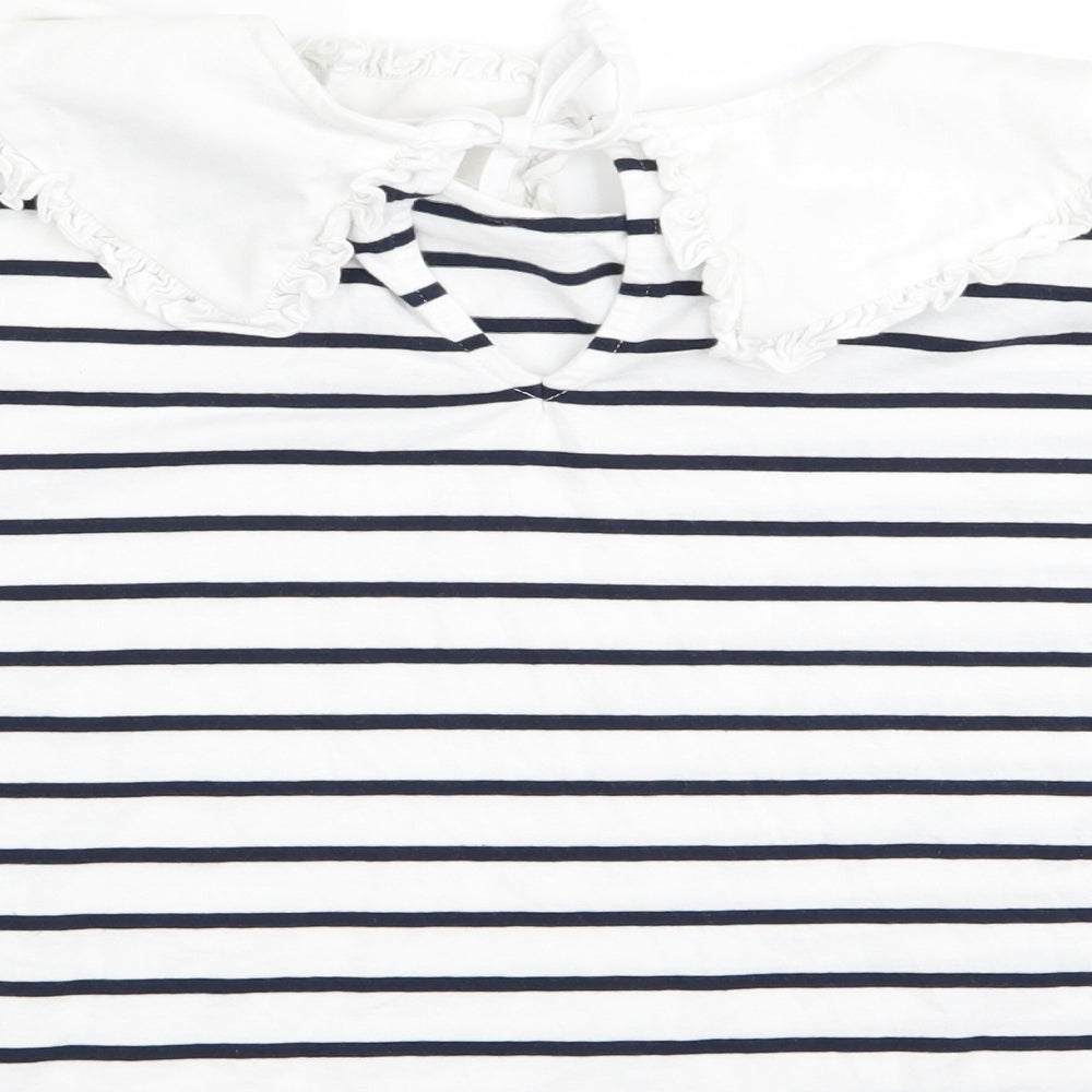 very  Womens White Striped  Basic Blouse Size M