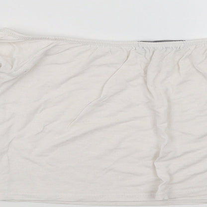 Brand and care label for Missguided women’s white cropped t-shirt, size S